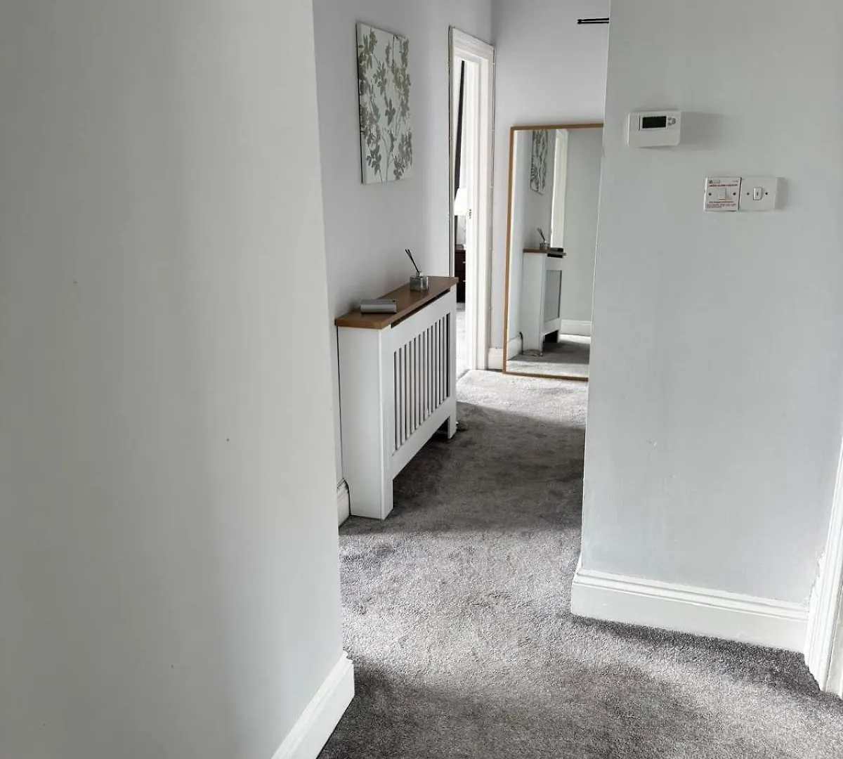Spacious 2 Bed Apartment In The Centre Of Penarth Cardiff