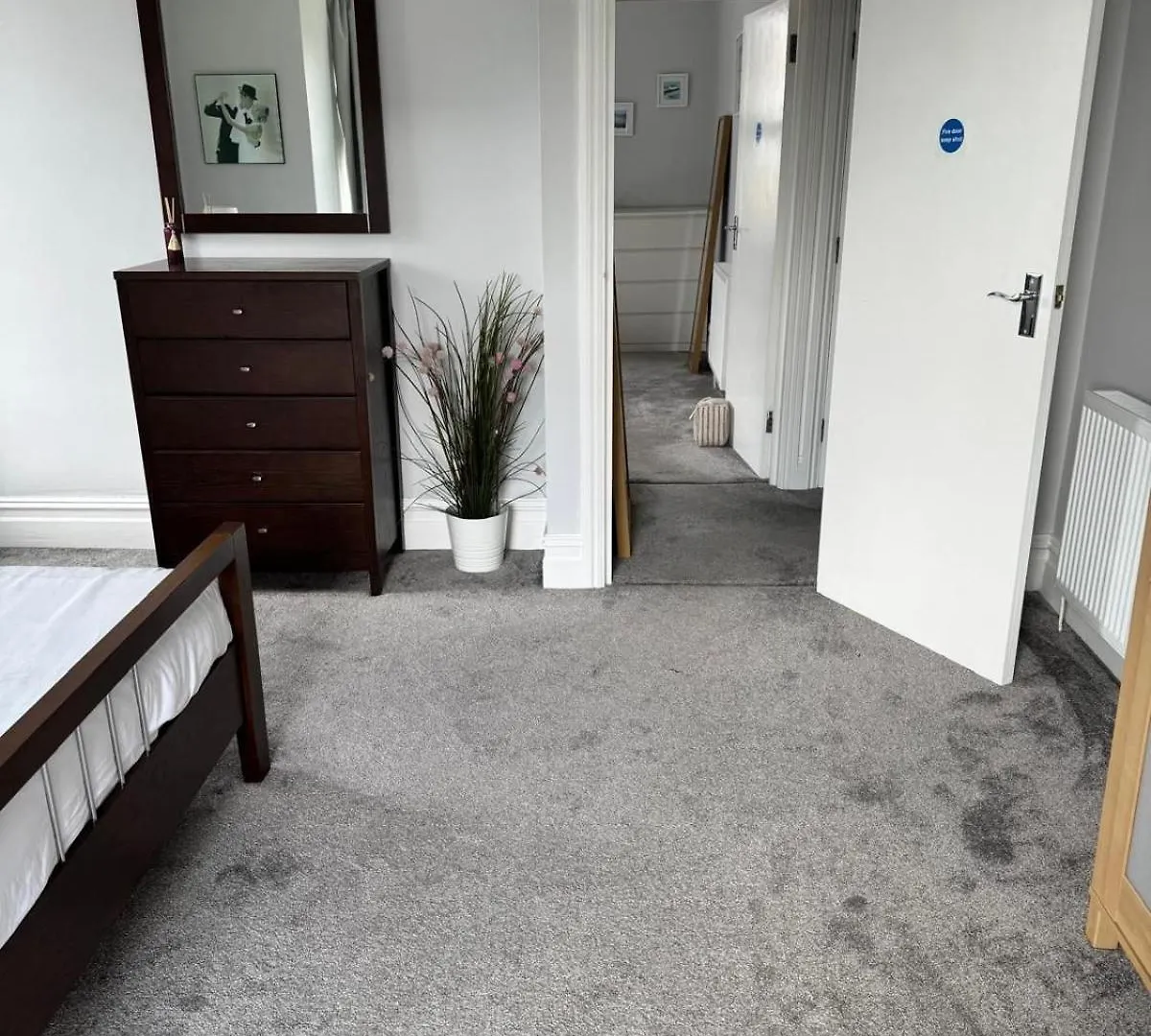 Spacious 2 Bed Apartment In The Centre Of Penarth Cardiff Royaume-Uni
